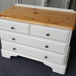 Ducal Pine Chest of 4 Drawers